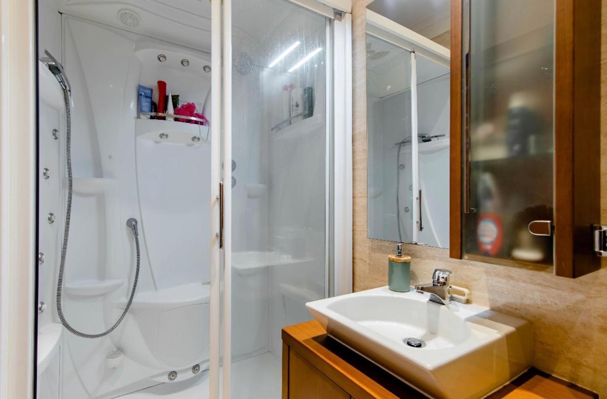 Quarto Duplo Parque Tejo, Com Wc Bobadela Экстерьер фото